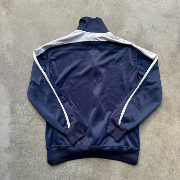 Nike Zipup Jacket - Picture 4 of 4